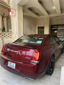 كرايسلر 300